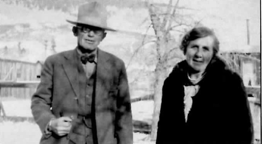 Photo of Charles and Annie Cathcart standing outdoors.